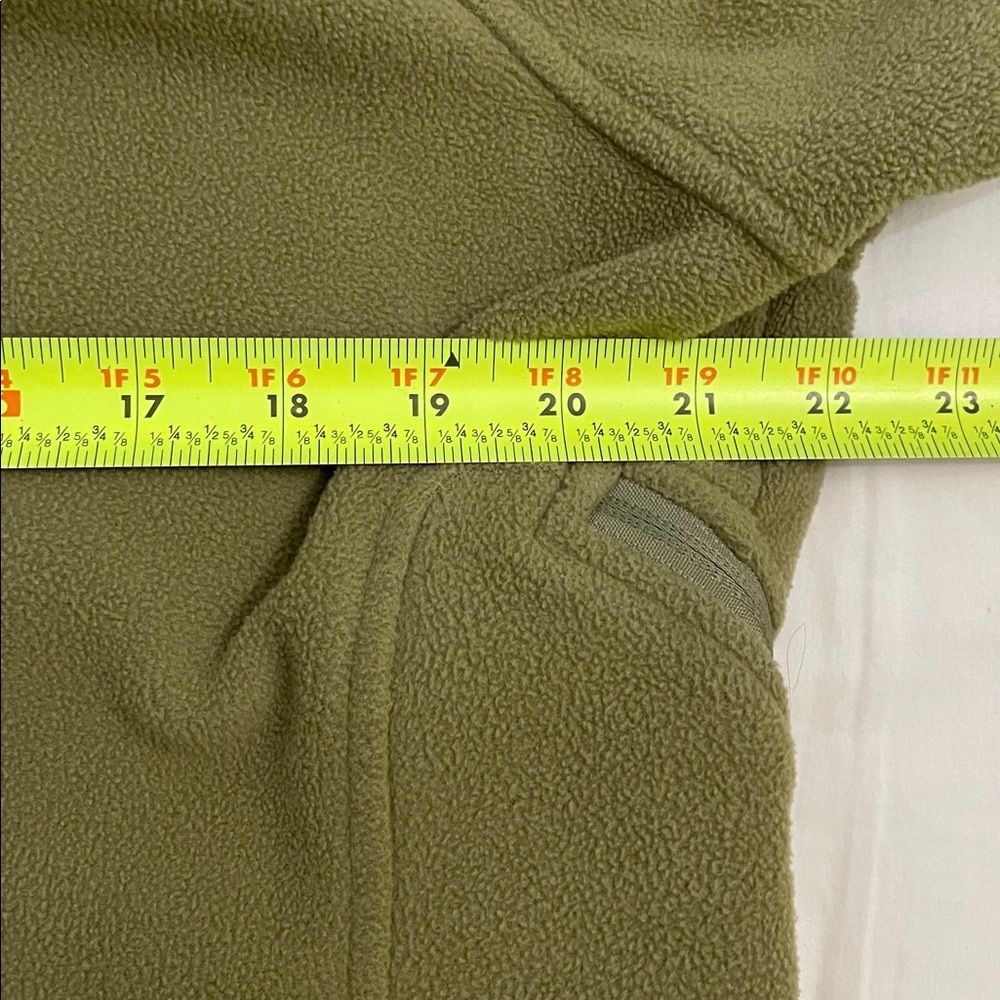 Oakley Olive Green Full Zip Fleece Jacket Womens Size XL Outdoors - Picture 7 of 14
